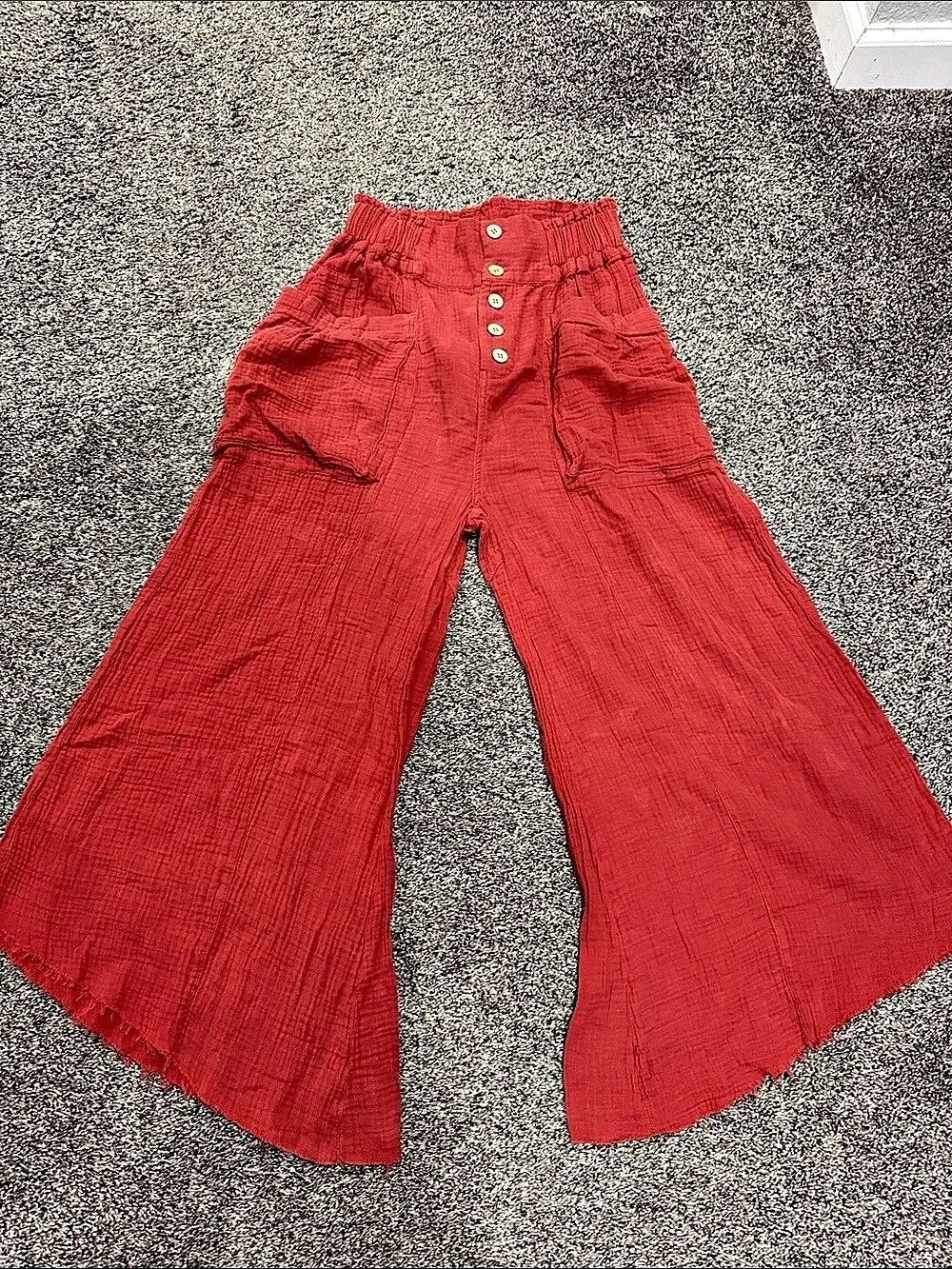 AnnieWear Wide Leg Pants in Red Size Medium NWT
